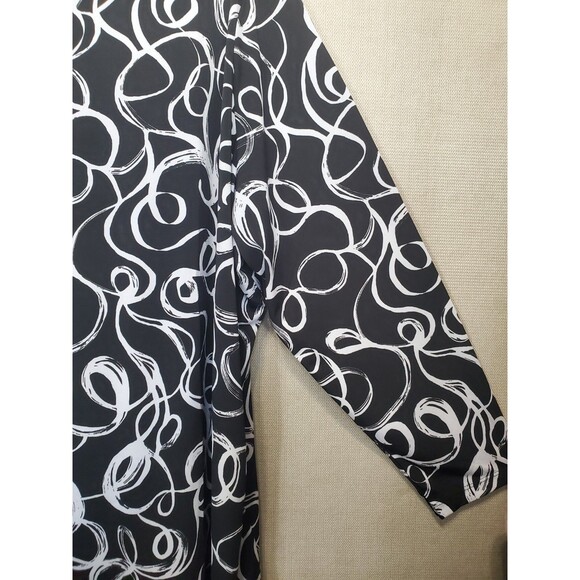 Susan Graver Black Liquid Knit Turtleneck Long Sleeve Abstract Print Tunic Sz 3X - Picture 2 of 6
